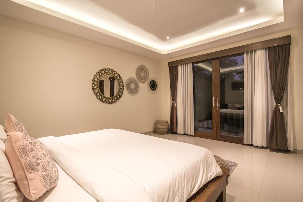 Marijo Villa 2BR Private Pool Mins to Central Ubud