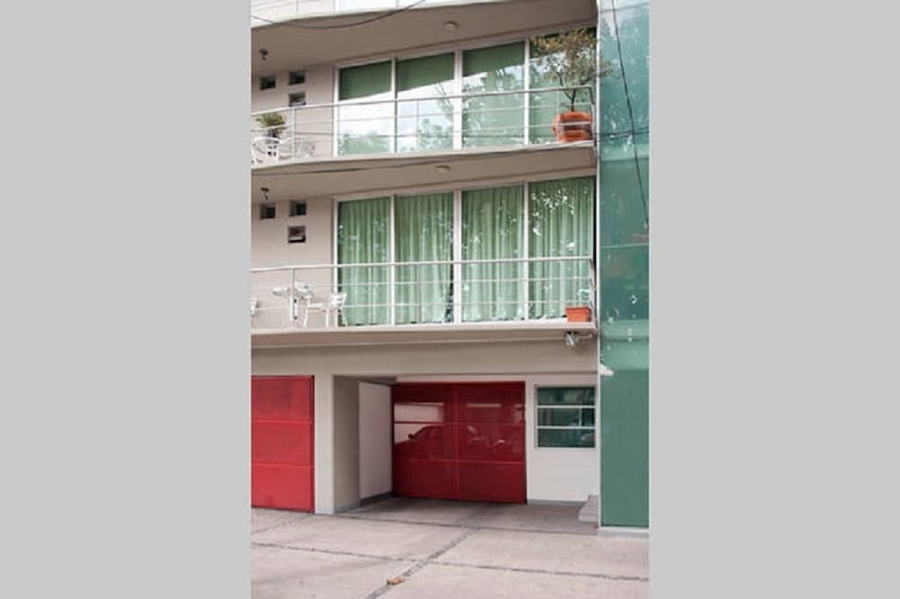 Amores 937 — Mexico City