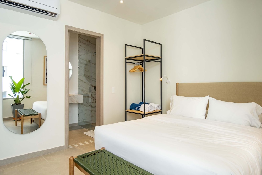 w Comfy 2BR w Beautiful Terrace in CTG