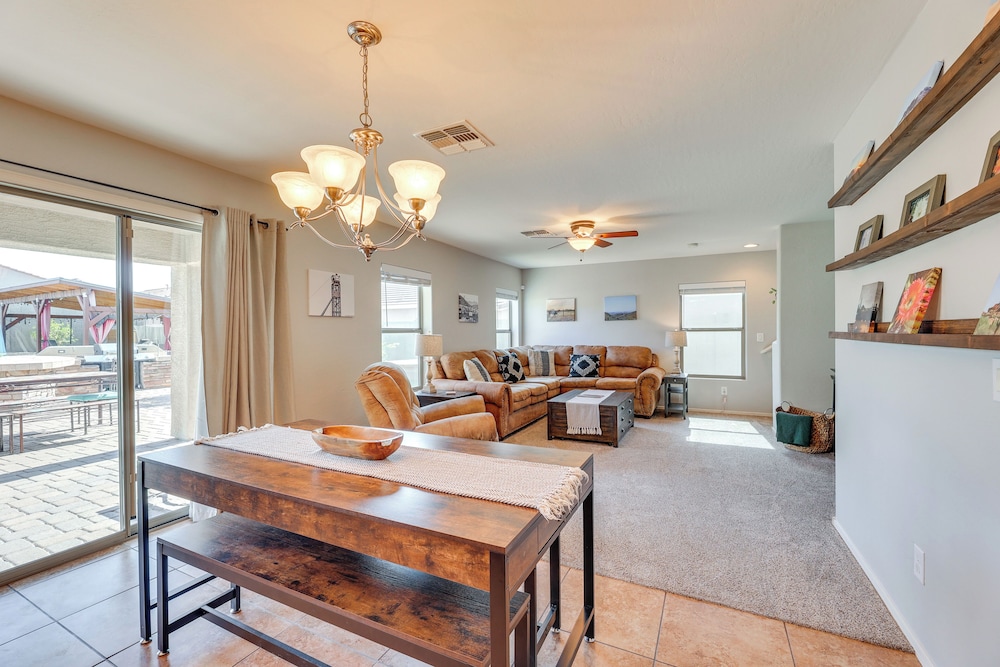 Mtn-view Getaway w/ Outdoor Oasis in Gold Canyon