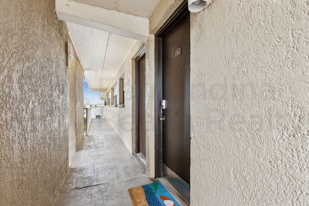 444 Amelia By The Sea 3 Bedroom Condo