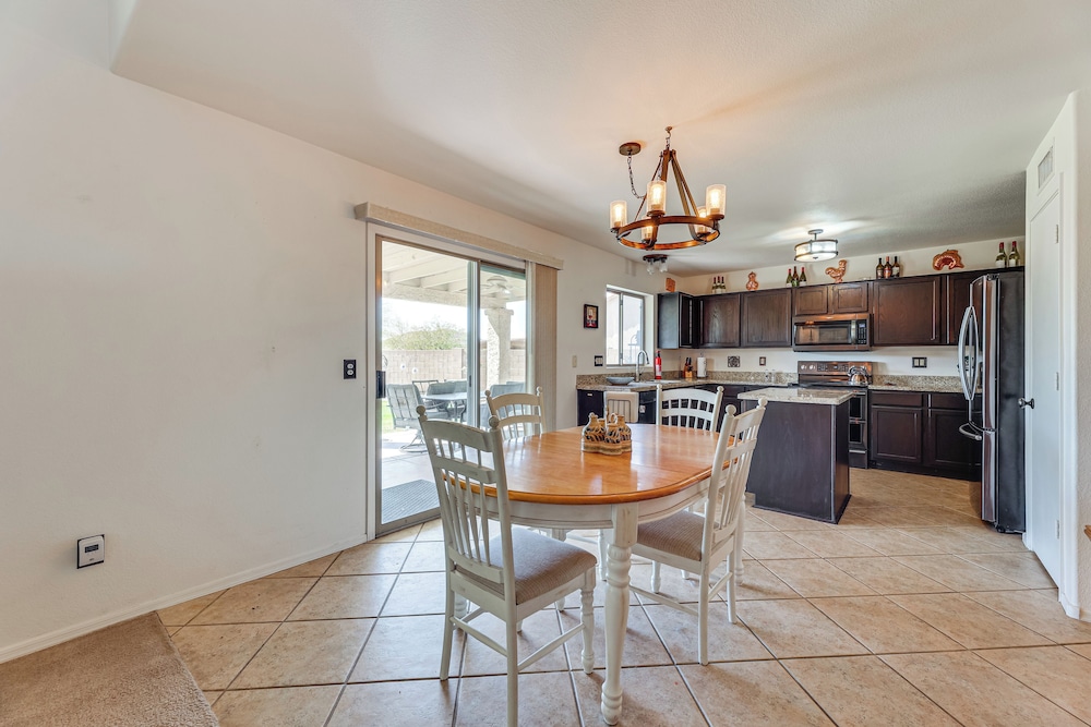 Community Perks & Trails: Goodyear Retreat!