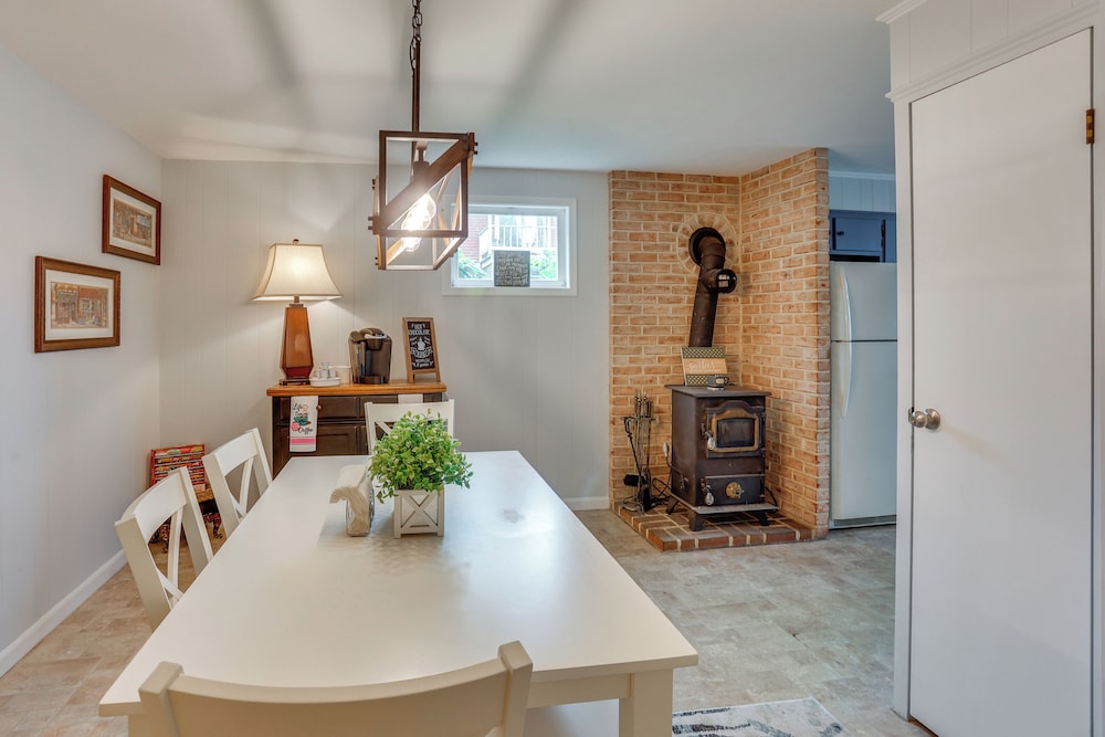 Family Retreat Near Hersheypark w/ Horse Farm View