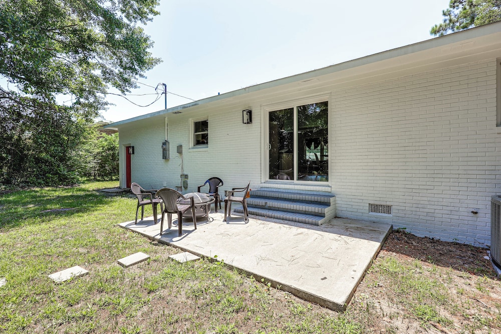 Updated Wilmington Home Near Intracoastal Access