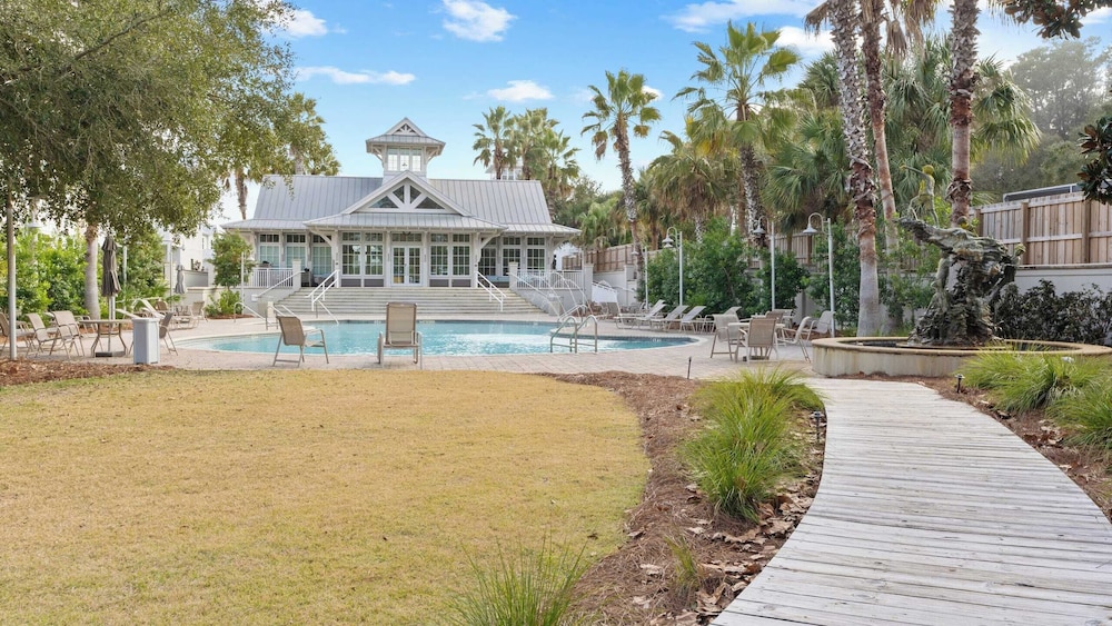 2 Homes in Inlet Beach by Avantstay Dock+lake Access, Saltwater Pool, Close to the Beach