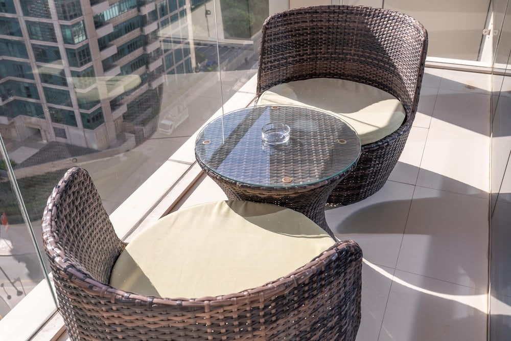 Cozy 1-bedroom Apartment at West Avenue Tower Near Marina Beach