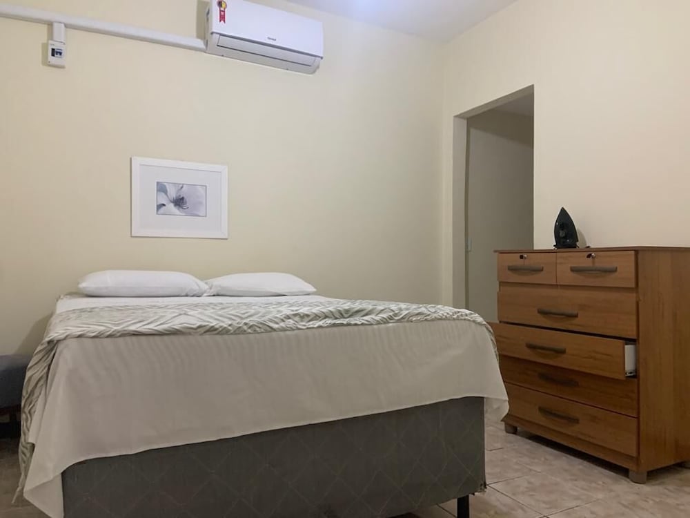 Centro da Cidade 2 quartos cama de casal