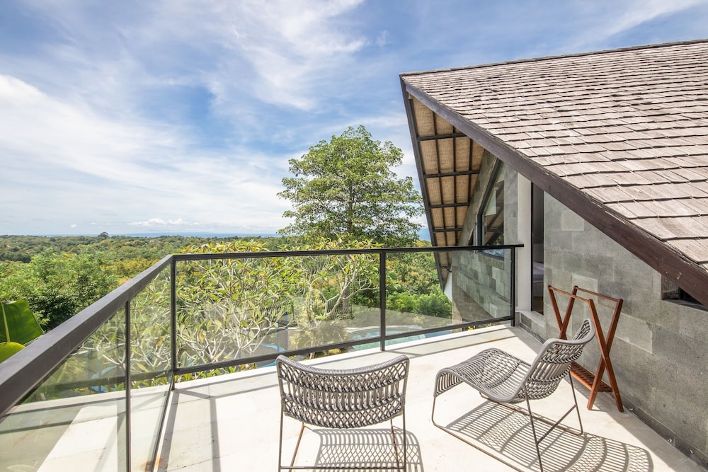 Clifftop Villa 5 Mins to Bingin