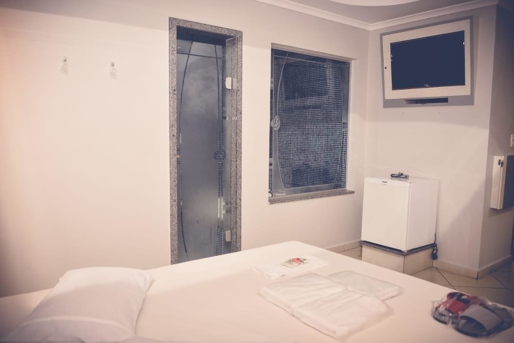 Styllus Motel - Adults Only - Image 4