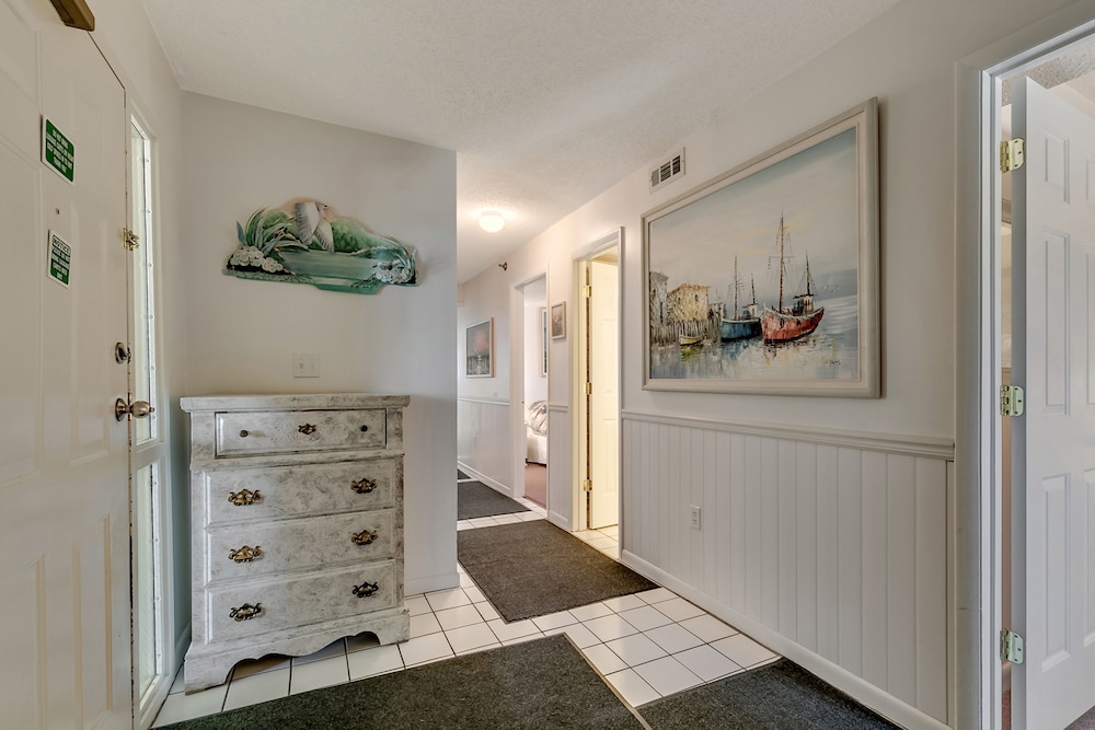 Beach Clubs by Condo-World