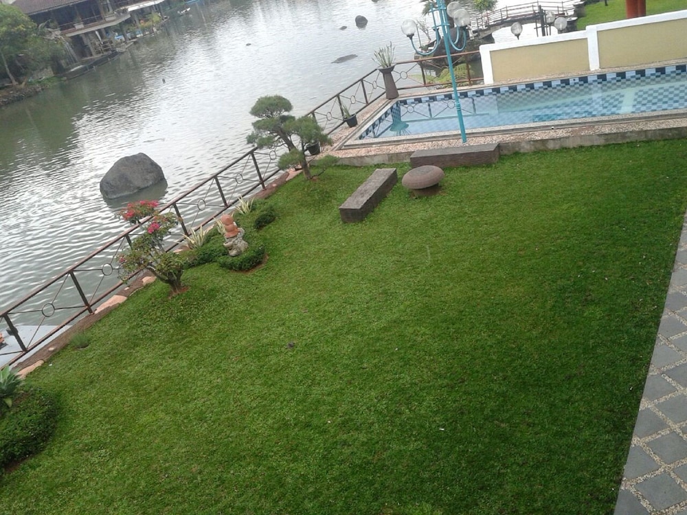 Villa Kota Bunga Happy AA2-11