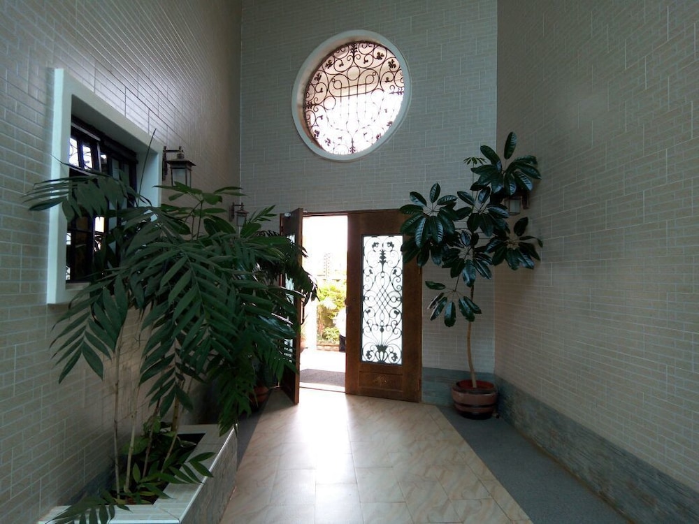 Nyari Rhemia Place Apartments