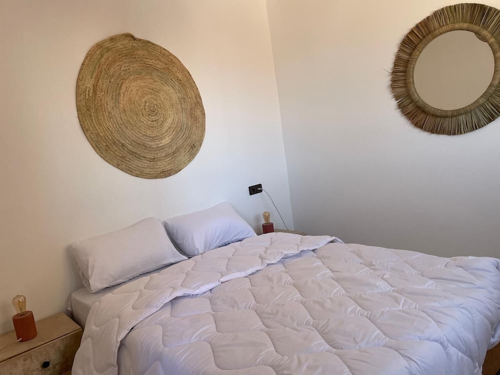 Eco Bay Surf Camp