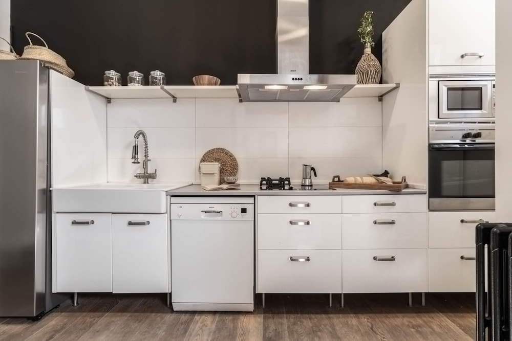 Cremano - 1 Bedroom and Office in Centro