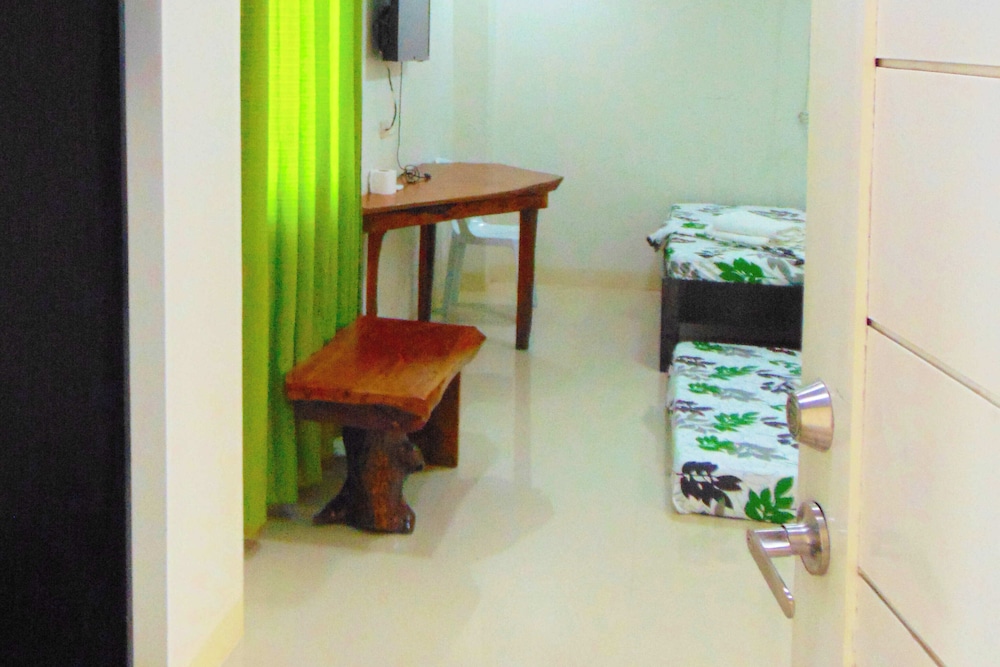 Casa Victoria Beach Resort and Restaurant