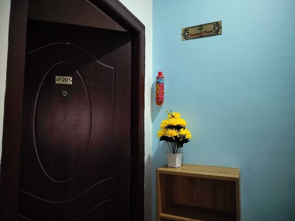 Narayans Residency