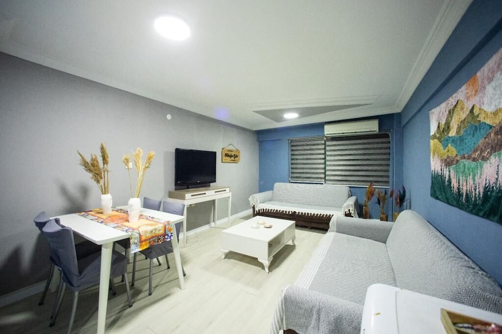 Gloria Homes view 3