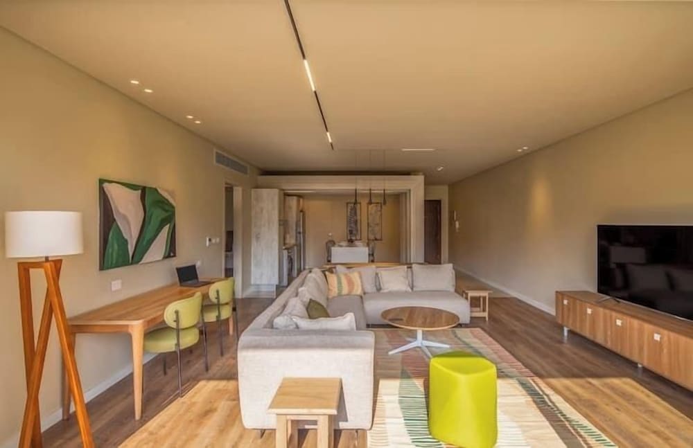 Meraviglia Lake View Residence New Cairo