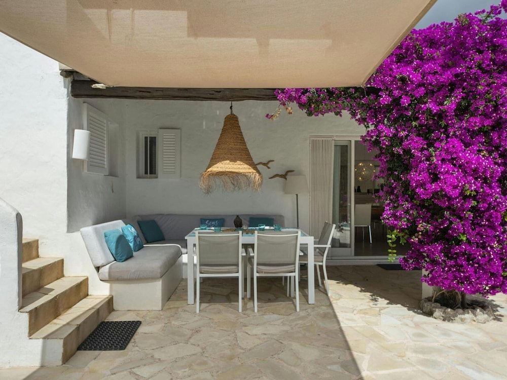 Holiday Home With Outdoor Barbecque