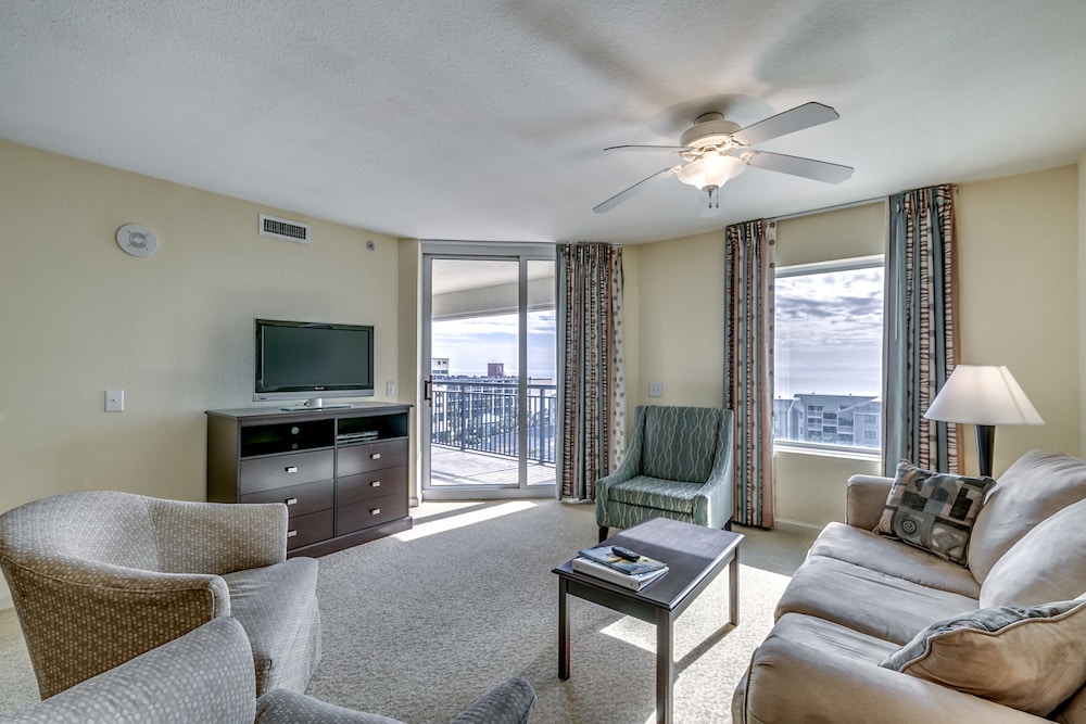 Tilghman Beach and Golf Resort by Condo-World
