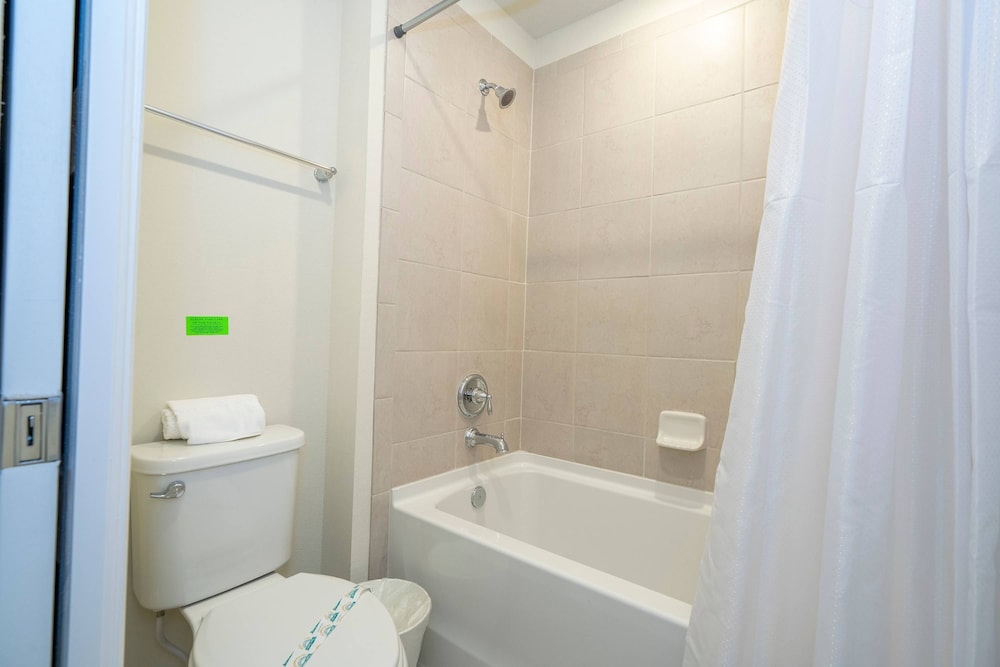 Luxury Private Pool Themed Rooms Close to Disney 1282