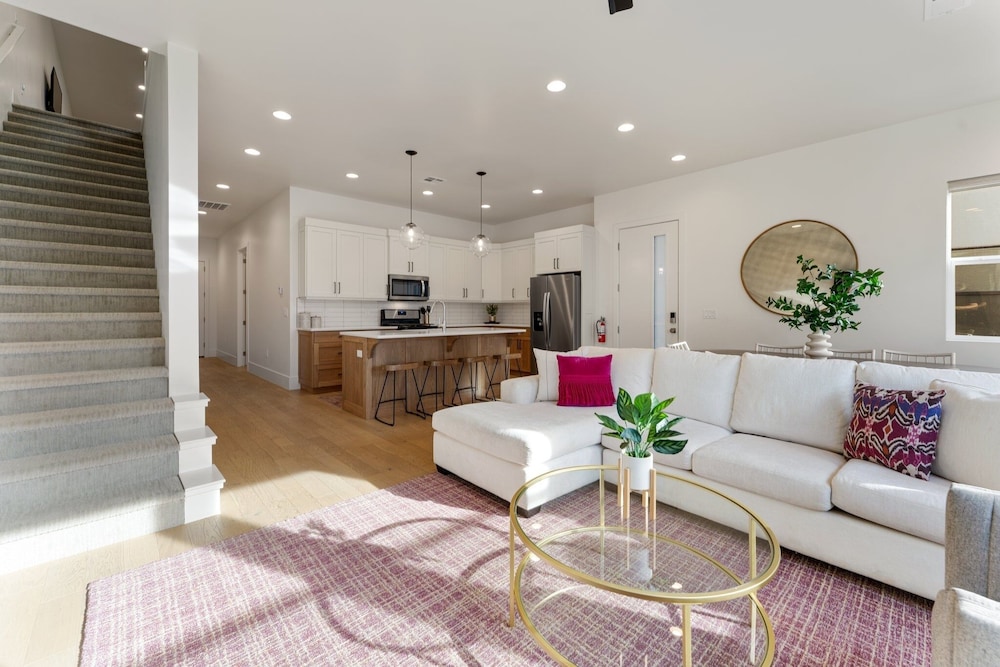 Villa #29 At Bloomington Country Club 4 Bedroom Townhouse