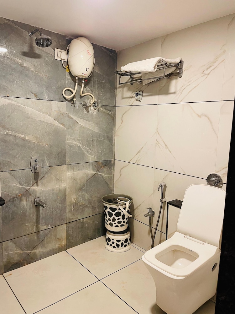 Hotel Vishala