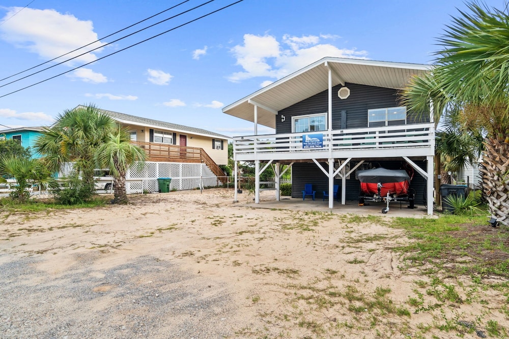 The Beach Bungalow by Book That Condo