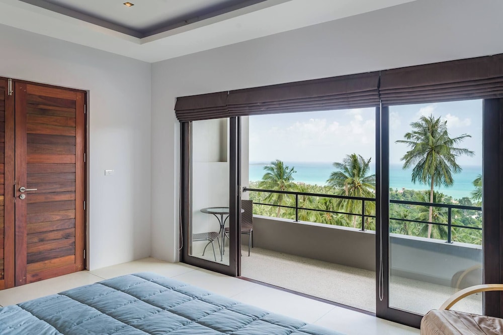 Serene Bay View Villa in Ko Samui - Your Tropical Paradise