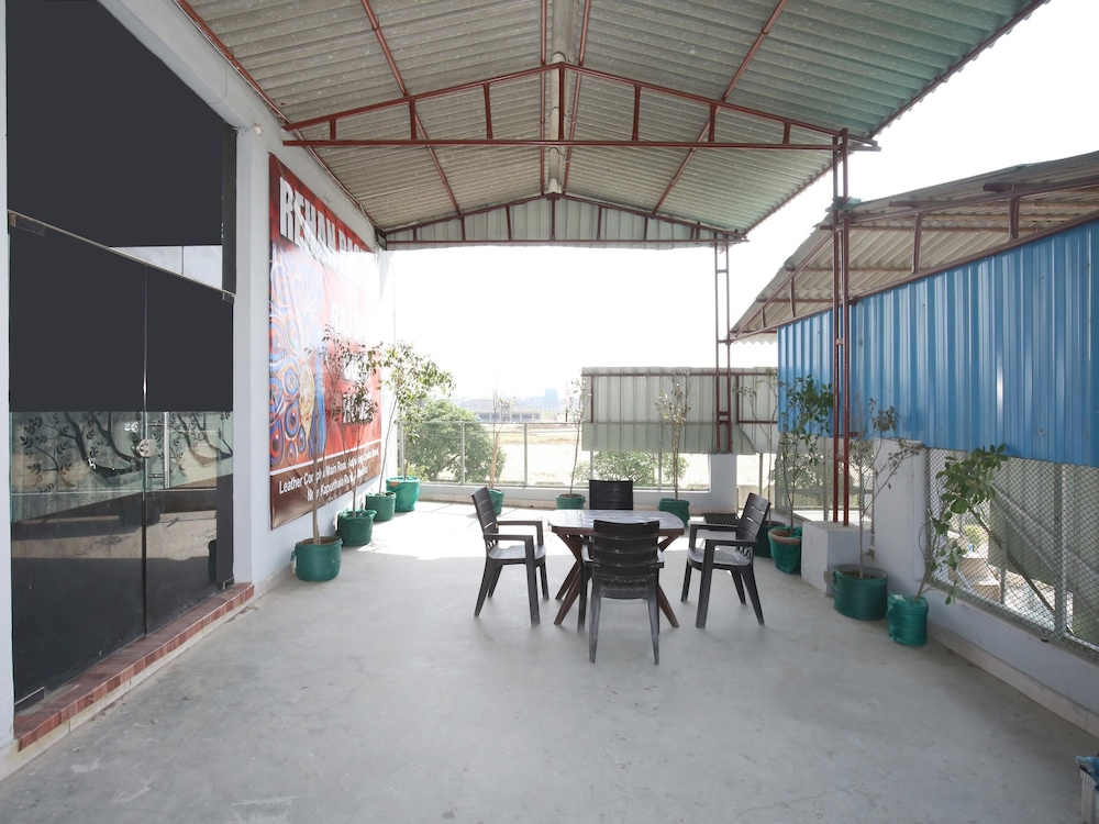OYO 12871 Rehan Basera
