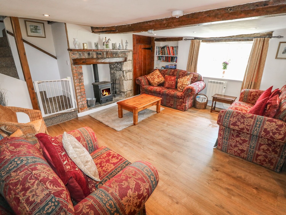 Hill Farm Cottage