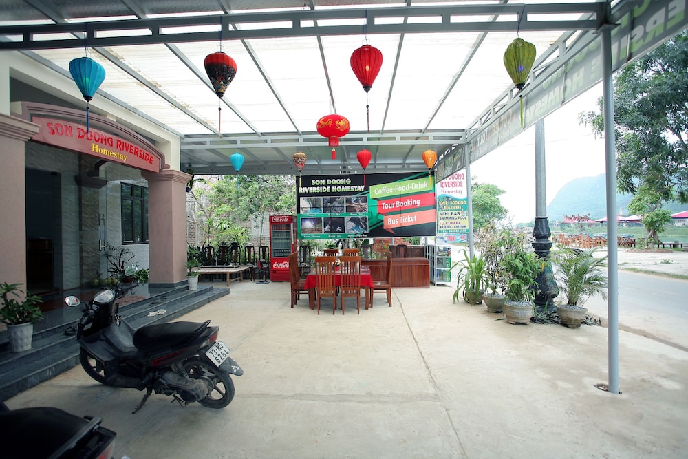 Son Doong Riverside Homestay