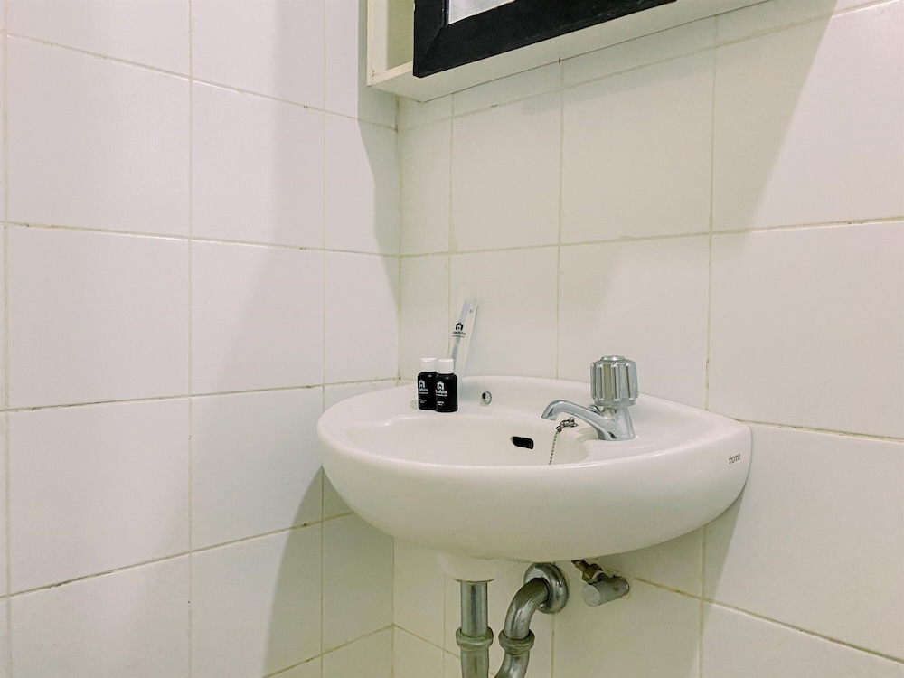 Comfortable And Good Choice 2Br At Kebagusan City Apartment