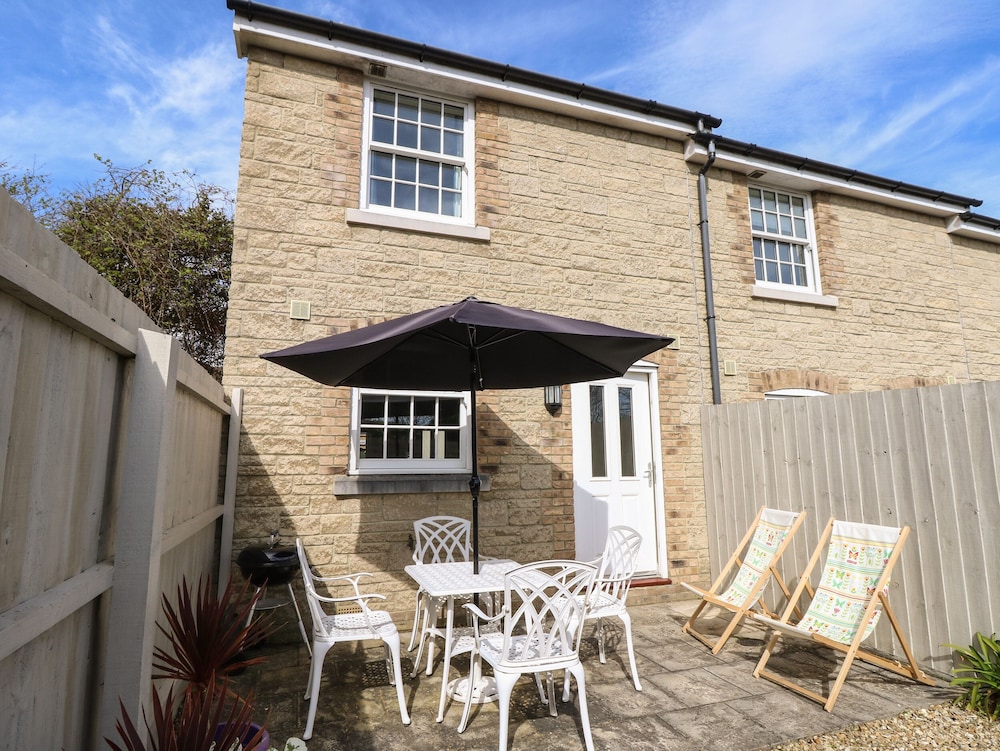 Sandown Vacations - 4 The Old Post Office Mews - Property Image 8