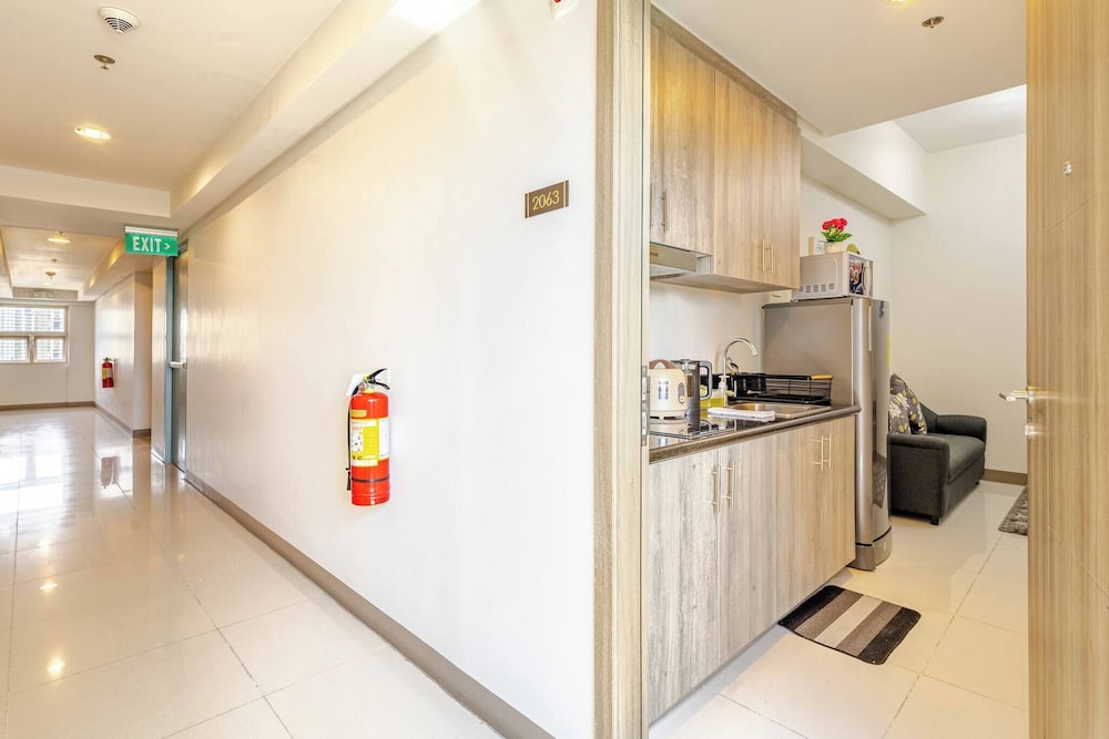 Luxurious Bayview 2BR Near MOA Picc CCP Free Wifi