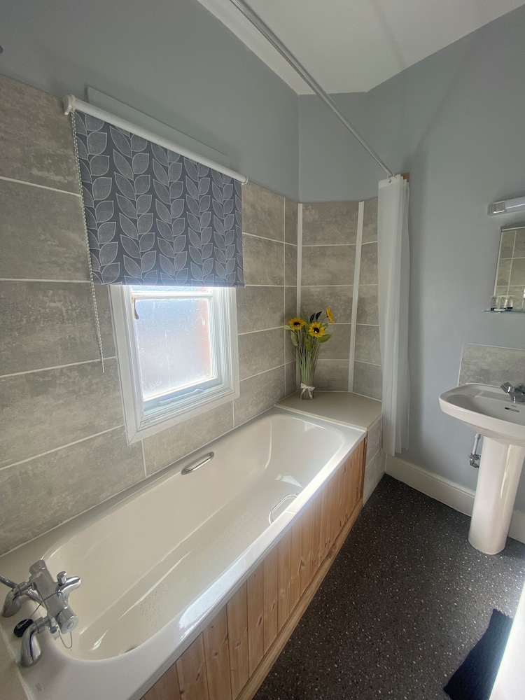 Stokesay inn and b and b