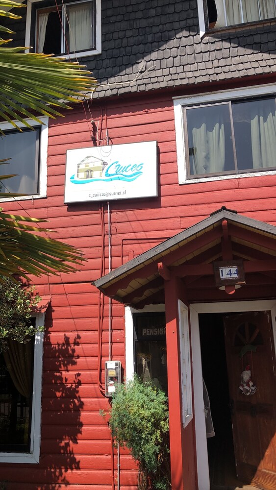Hostal Riberas del Cruces