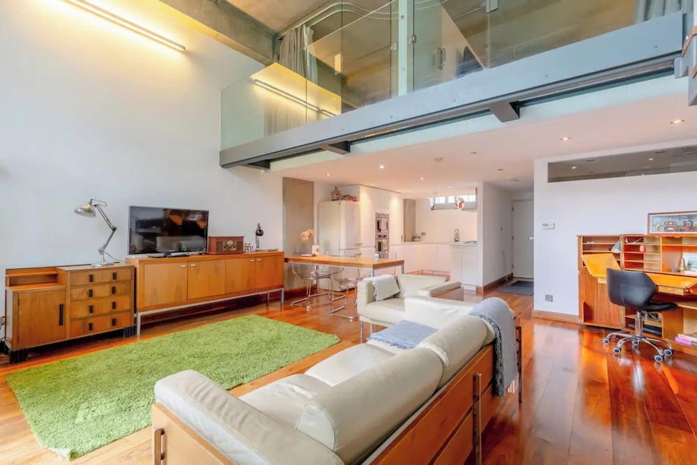 Incredible 2BD Loft by Regents Canal - Haggerston