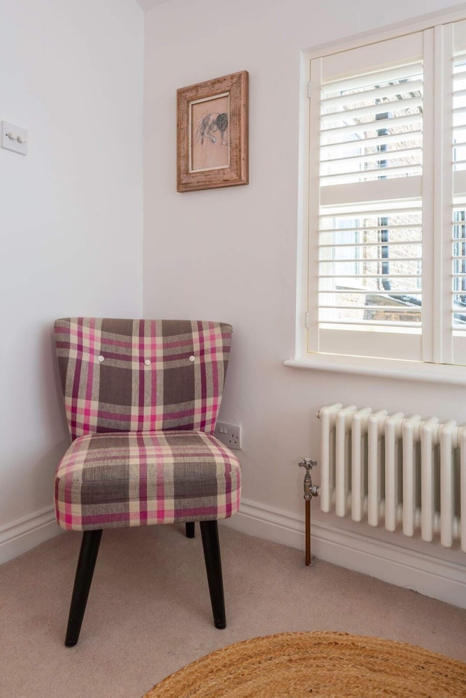 3-bedroom Home in Richmond - Ideal Family Living