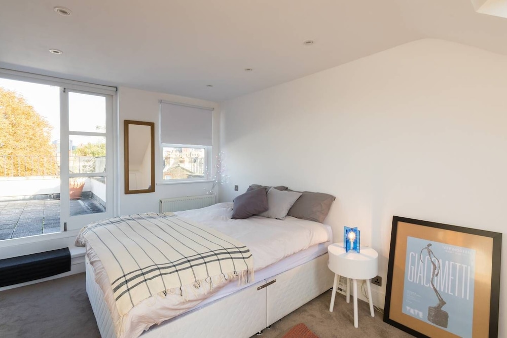 Fabulous 4 Bed House With Garden in Fulham