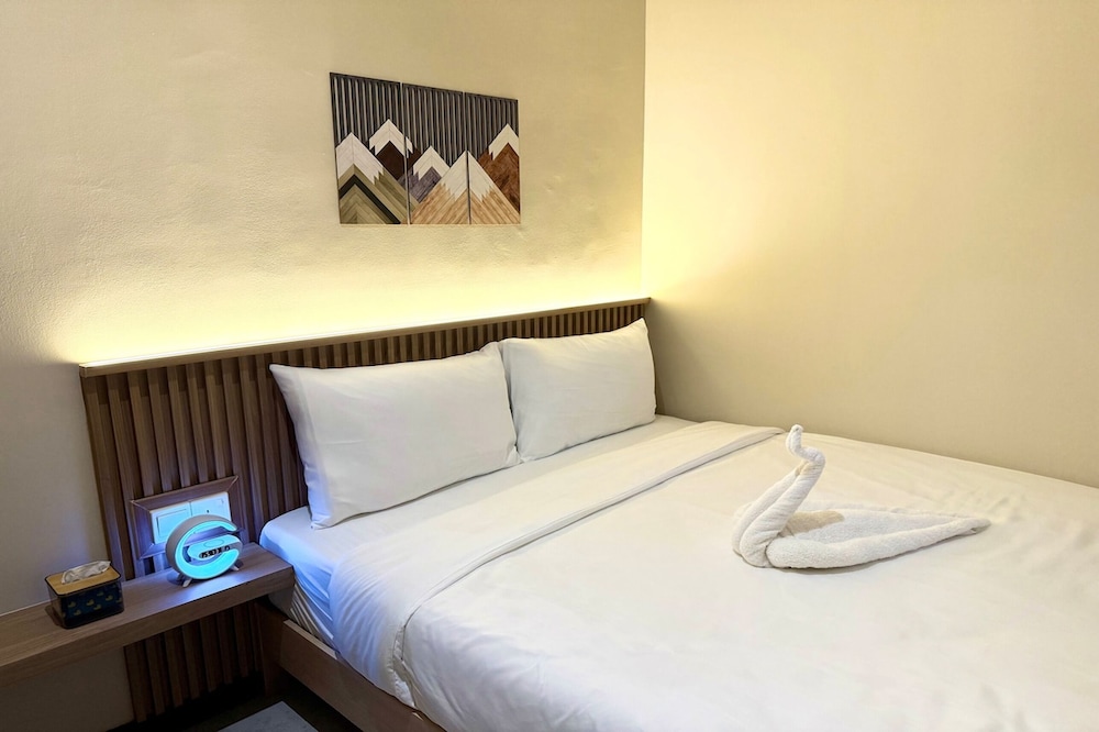Neu Suites Horizon View Apartments