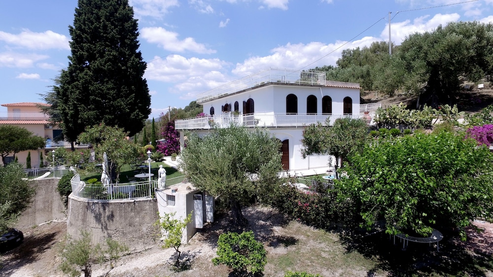 Il Paradiso di Hyele