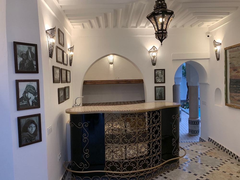 Riad Abaka by Ghali