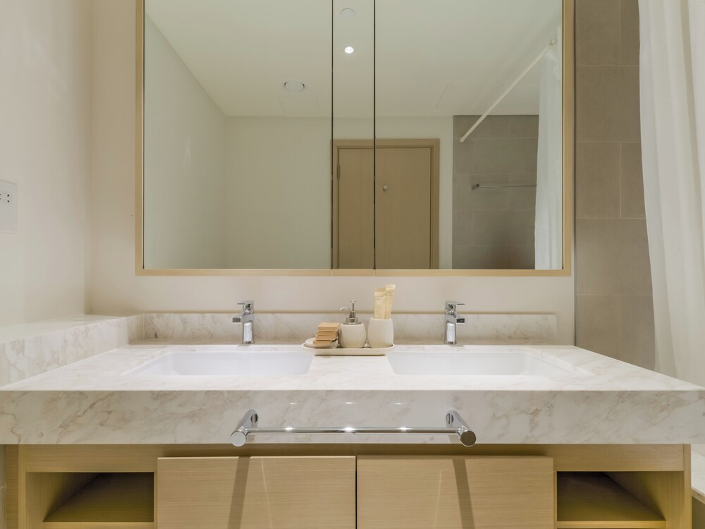 Creek Rise Residences - Creek Harbour