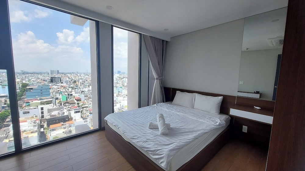 Luxury The Goldview Apartment - Saigon Center Riverside