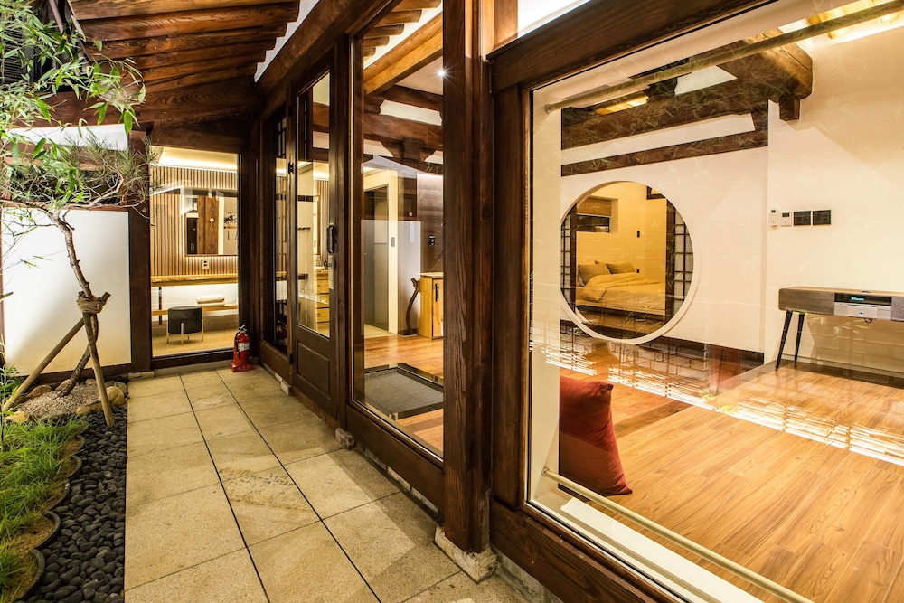 Soi Hanok Stay