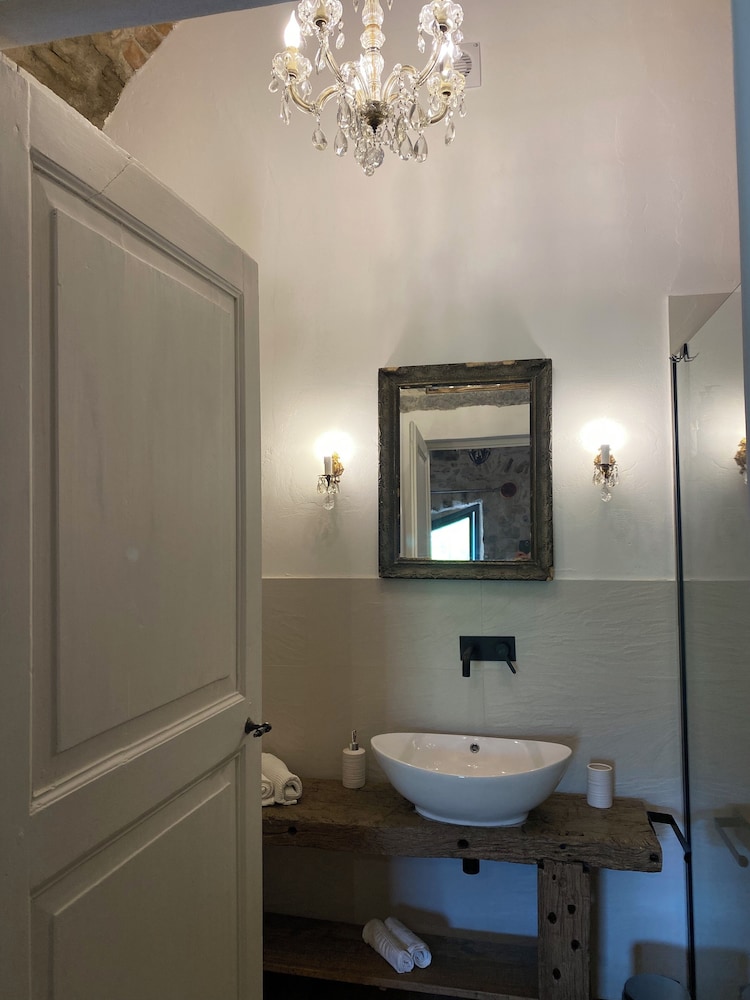 La Casa Medievale - Suites & SPA