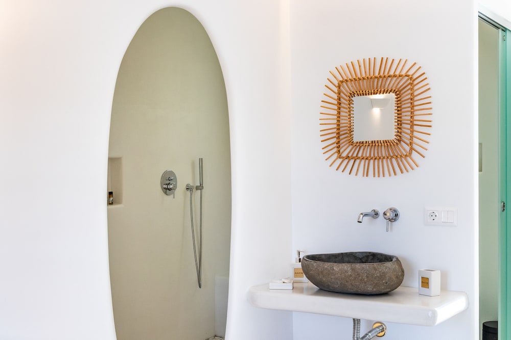 Evlalia Studios & Villas