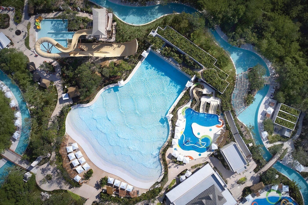2BDMaster Grand Luxxe Villa Riviera Maya