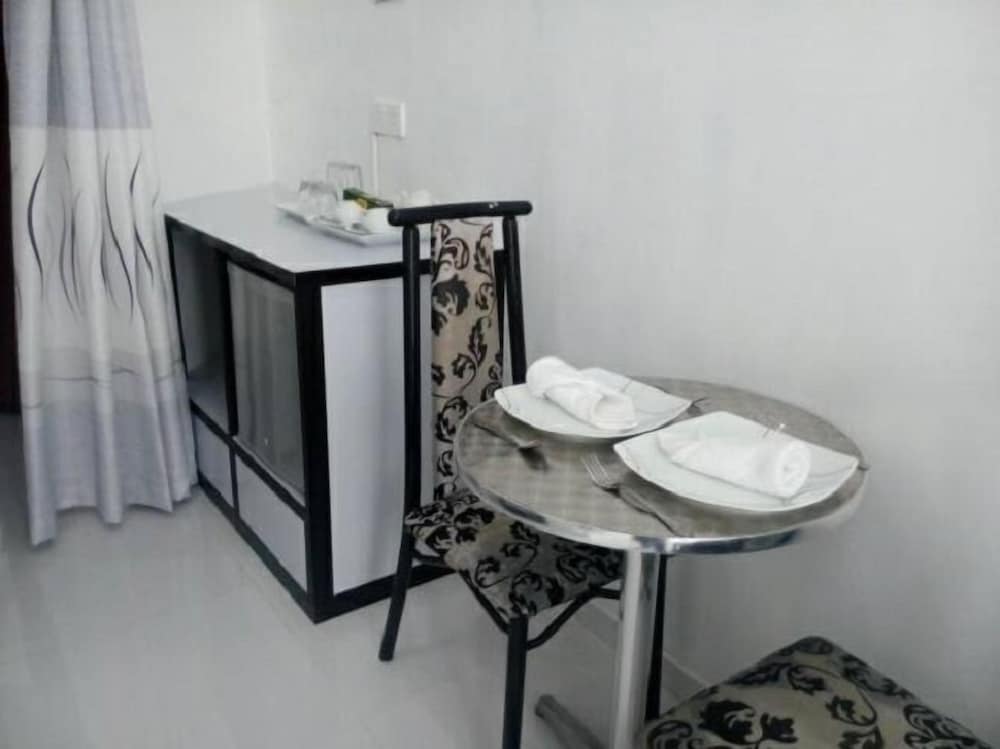Paragon Hotel